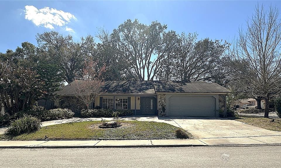1st image of 8200 Mill Creek Ln