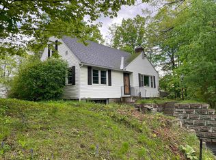 11 Maple St, Brattleboro, VT 05301