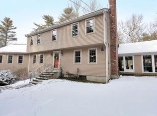 39 Old Grafton Rd, Upton, MA 01568