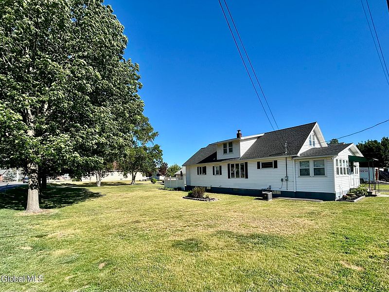 5th image of 3202 Delmar Avenue
