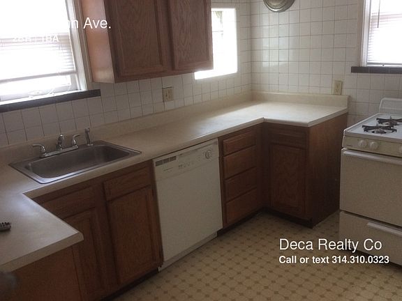 4th image of 7645 Lynn Ave