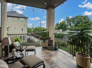 10602 Enclave Shadows Ct, Houston, TX 77043
