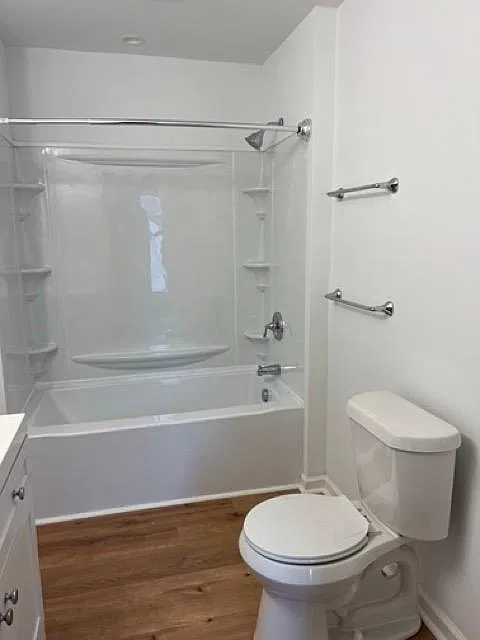 2 bed, 1500 sqft, $2,200 — Photo 2