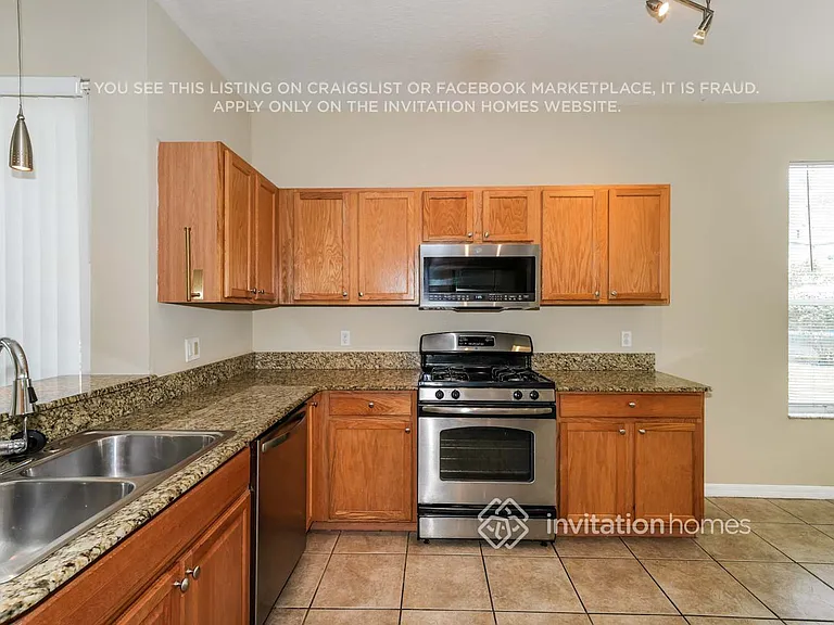 12005 Abbywood Ln — Photo 8