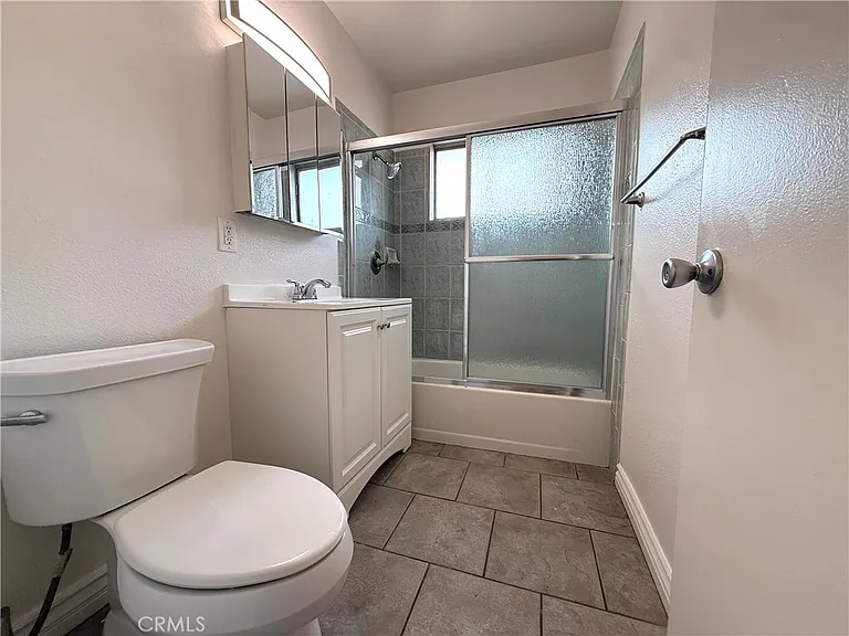17808 Tamcliff Ave — Photo 22