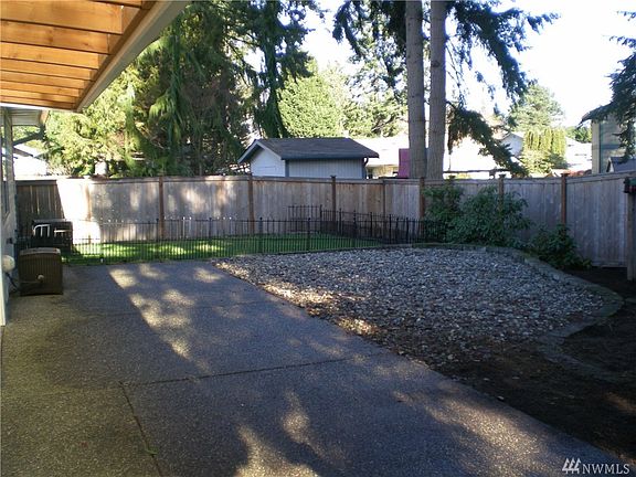 5th image of 11425 37th Ave SE