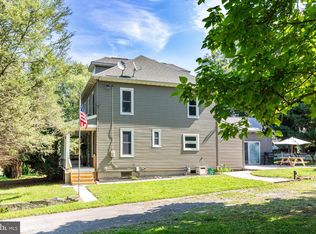 460 Beck Mill Rd, Hanover, PA 17331