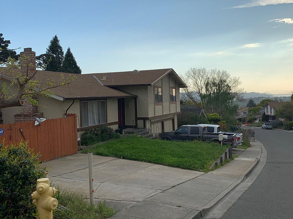 2nd image of 438 Brentwood Dr #A