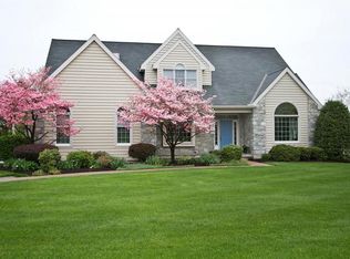 2123 Quail Dr, Lancaster, PA 17601