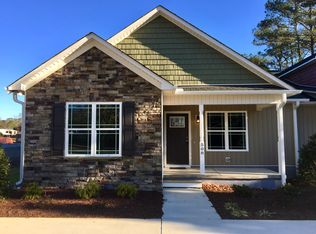 202 N Royster St, Benson, NC 27504