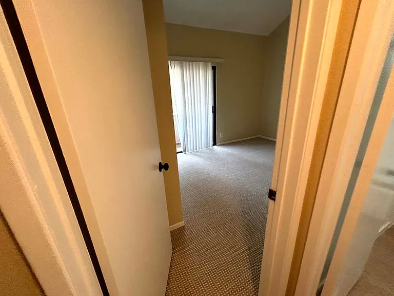 21820 Marylee St #234 — Photo 32