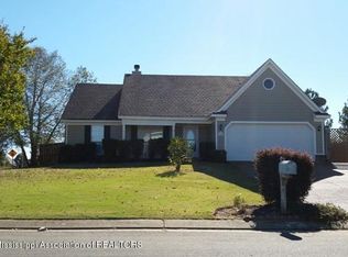 12947 Fox Ridge Ln, Olive Branch, MS 38654