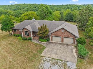 1602 Equestrian Road, Ozark, MO 65721