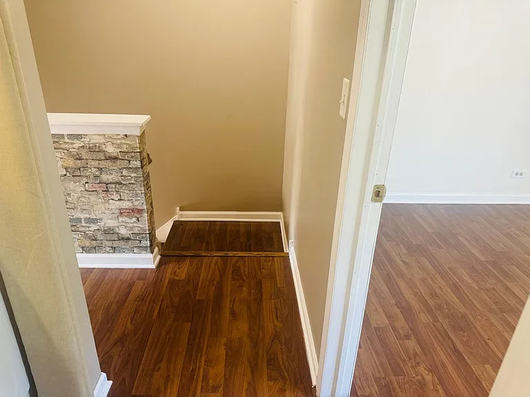 2454 Devonshire Ct #2454 — Photo 9
