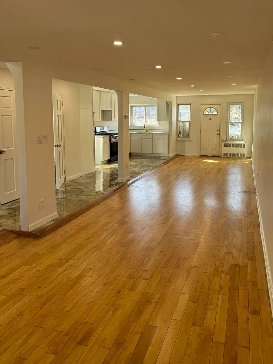 Building Photo - 1824 Rockaway Pkwy #2
