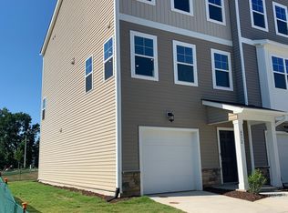 4972 Southern Magnolia Dr, Raleigh, NC 27604