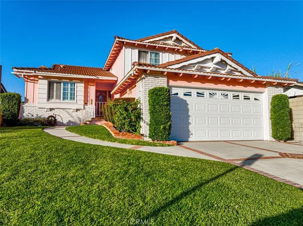 1019 Ashpark Ln, Harbor City, CA 90710