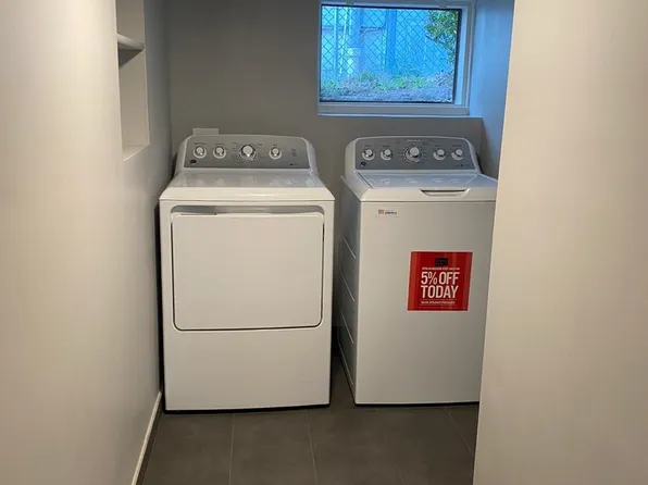 203 Duncan Avenue image 20 of 23