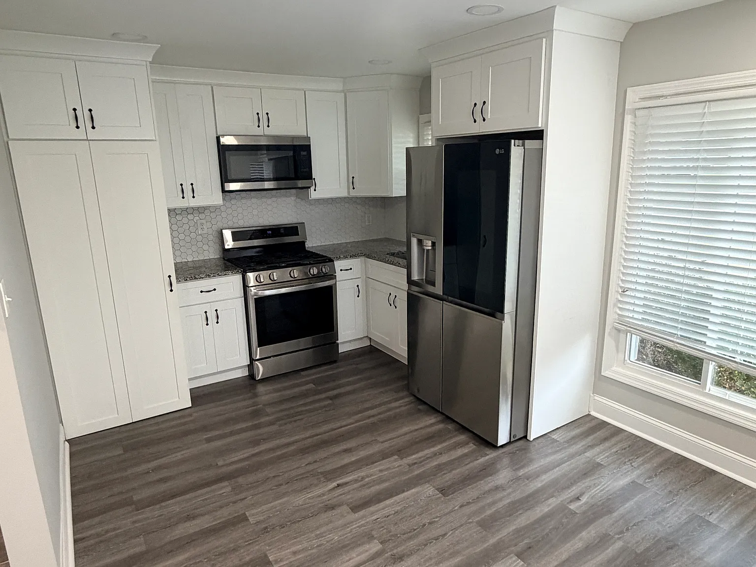 3 bed, 1624 sqft, $3,000 — Photo 4