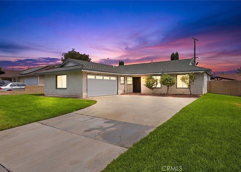 1st image of 1008 N Merced Ave