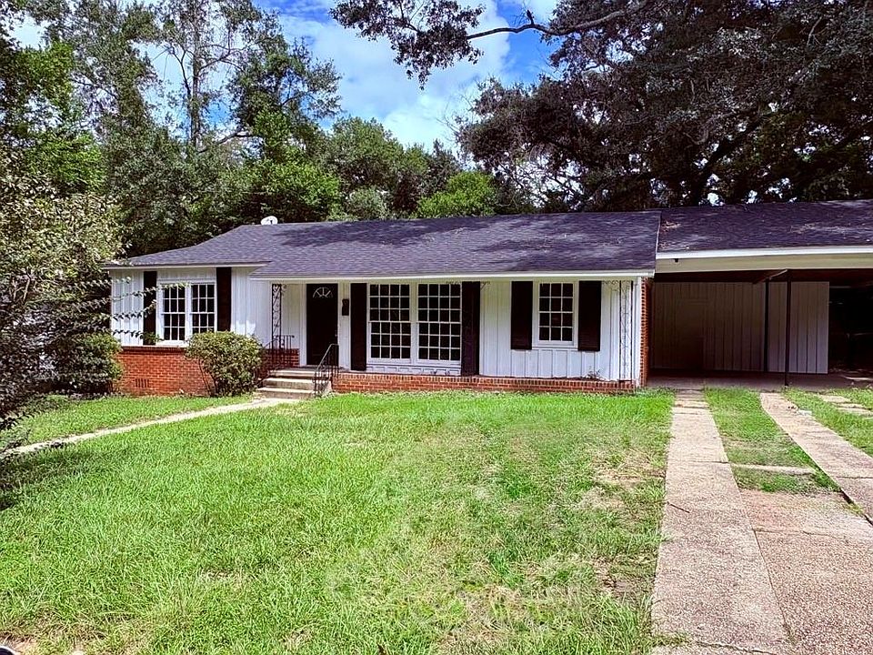 1st image of 701 Lilac Ave