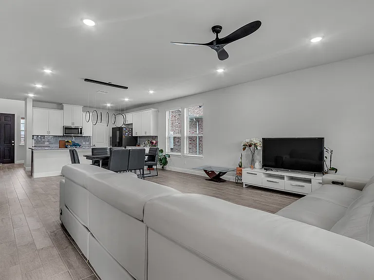 3708 Jan Camille Ct — Photo 12