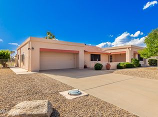 21426 N Palm Desert Dr, Sun City West, AZ 85375