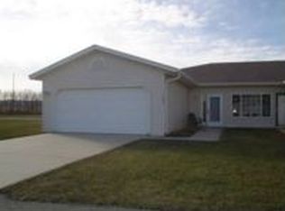 5805 Melena Ct NW, Rochester, MN 55901