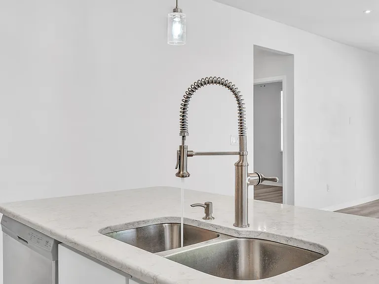 4810 Halls Mill Xing — Photo 15