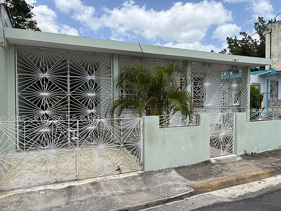 2nd image of Bo Pueblo Calle Carrion Maduro Sur #4