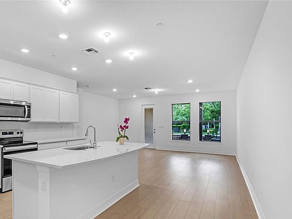 4th image of 8353 NW 7th Pl #8353