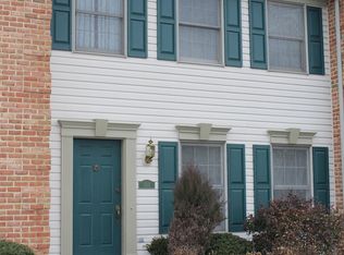 503 Cobblestone Ln, Lancaster, PA 17601