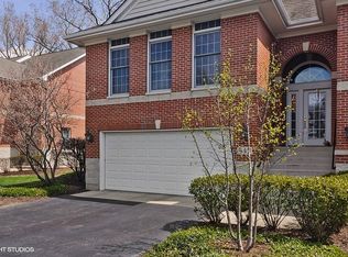 543 Linden Ct, Geneva, IL 60134