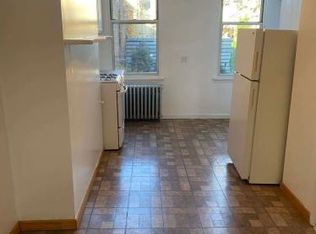211 India St #1LEFT, Brooklyn, NY 11222