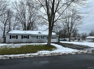 7903 Pegler Blvd, Bridgeport, NY 13030