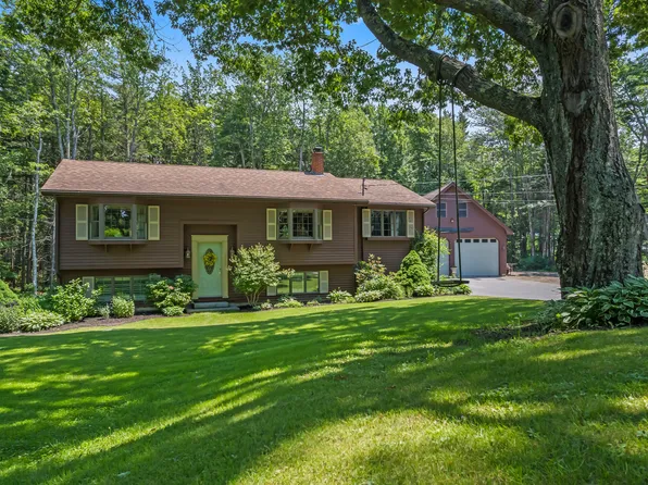 101 Eastern Avenue, Boothbay Harbor, ME 04538