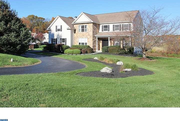 1st image of 721 Garden Dr