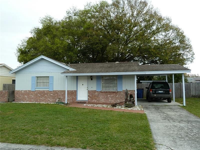 1st image of 4911 Holiday Dr