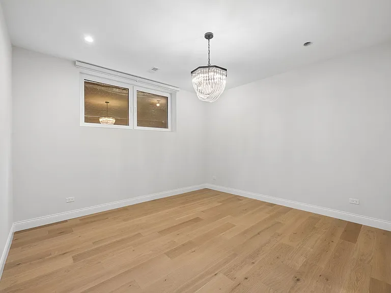 3739 N Clifton Ave #1 — Photo 60