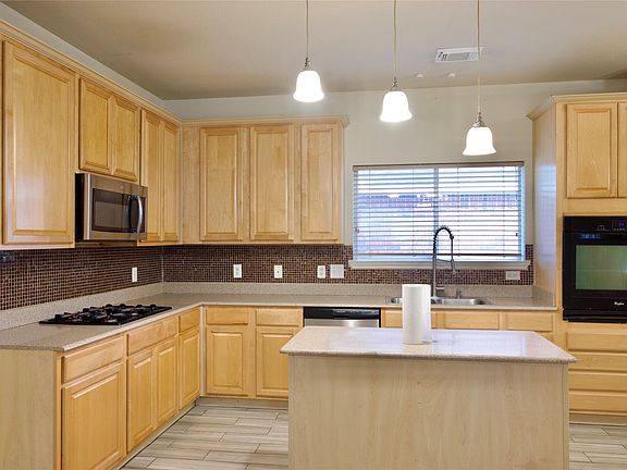 4th image of 3215 Cumberland Ct #3215