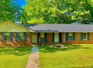 675 Coventry Dr, Marietta, GA 30066