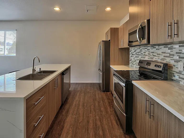 3820 Copper Ave NE #A — Photo 5