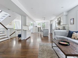 157 Cypress St #2, Brookline, MA 02445