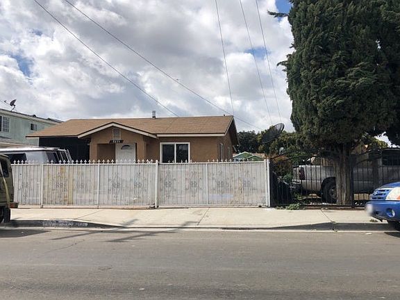 3rd image of 7635 Maie Ave