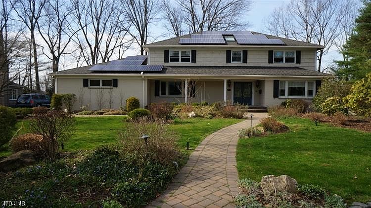 1st image of 67 Harvey Dr