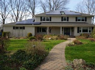 67 Harvey Dr, Short Hills, NJ 07078