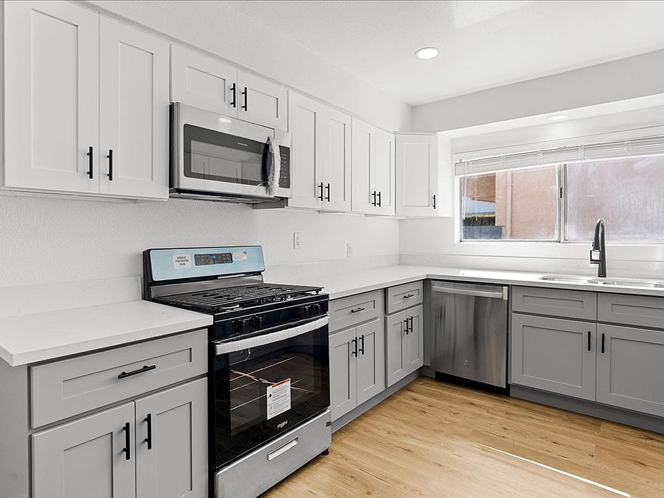 1st image of 1720 W 85th St Unit 3
