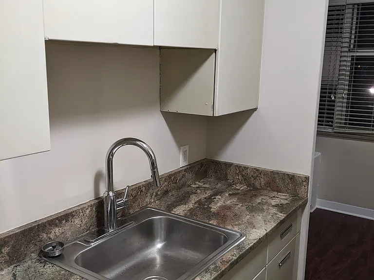 11850 Edgewater Dr #101 — Photo 13