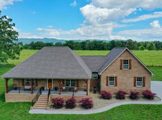 4526 Pea Ridge Rd, Maryville, TN 37804