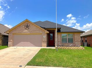 4203 Jasper Ln, Granbury, TX 76049